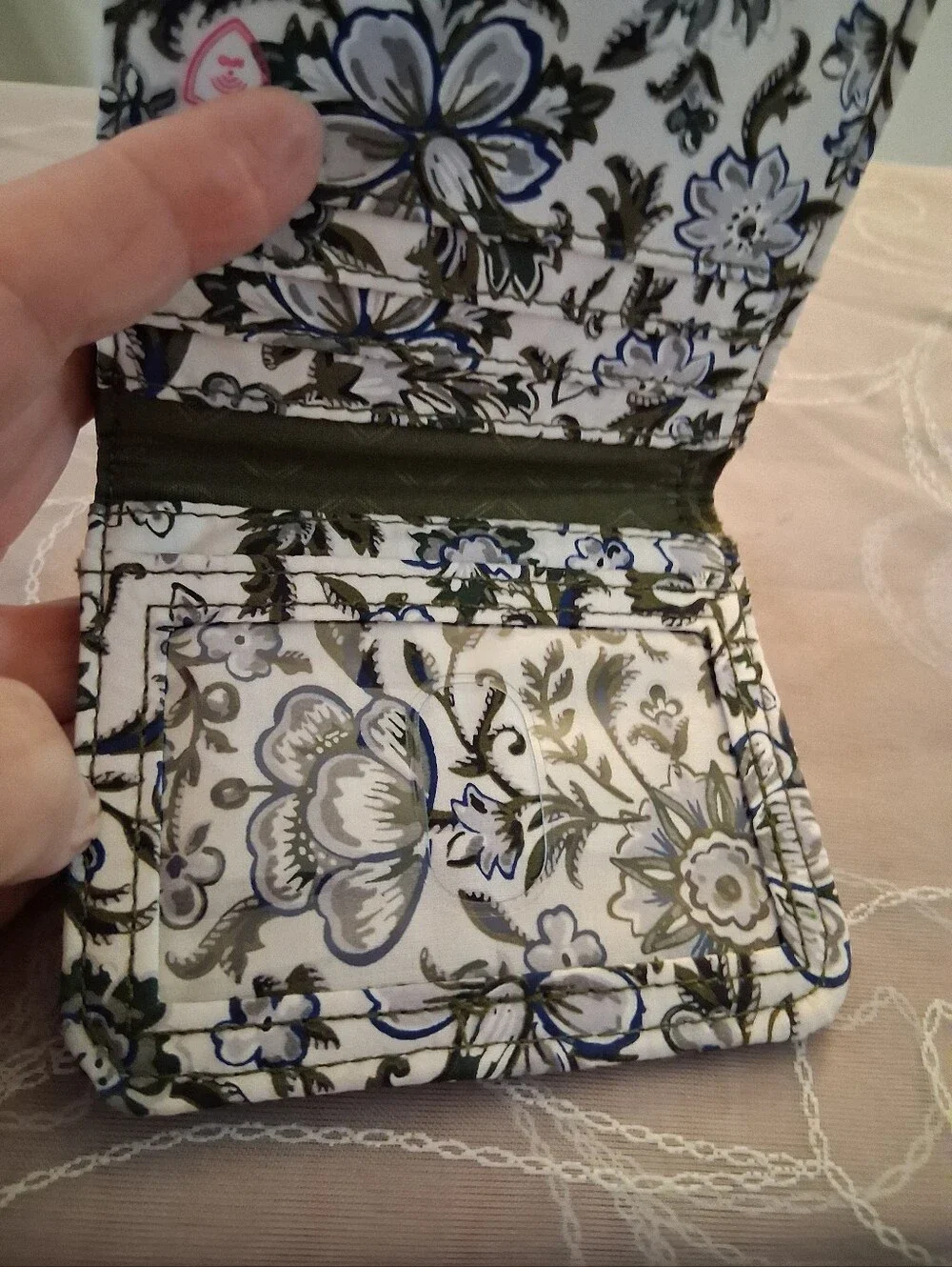 Vera Bradley nwot approximately